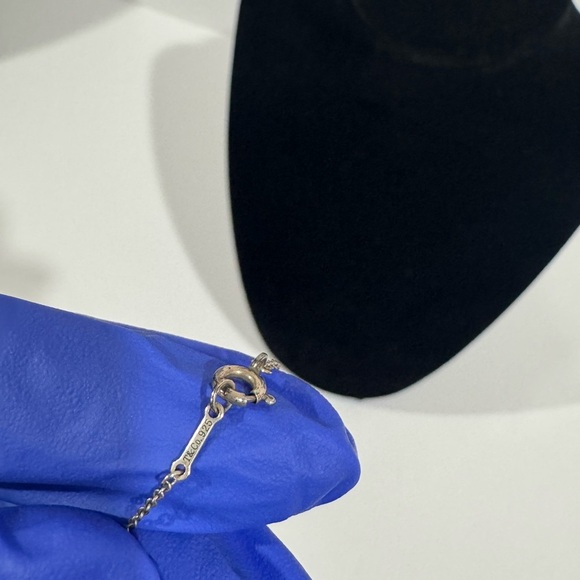 Tiffany & Co. 925 sterling Silver Open Heart Necklace - Picture 6 of 6